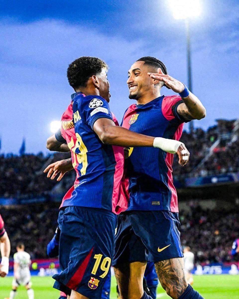 雷火电竞简介-利物浦战平巴萨，迪玛利亚扑点救主西甲